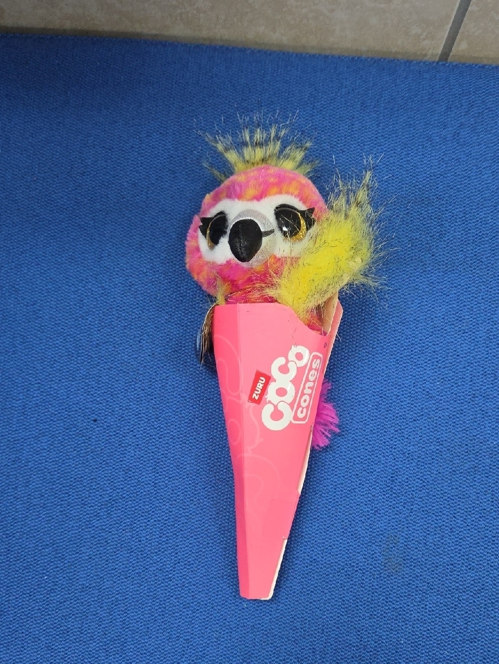 New Zuru  ZURU COCO Cones Plush Bird in Pink Cone Fliss